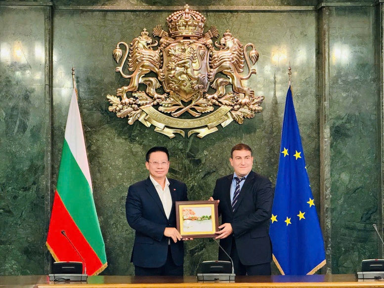 Tăng cường hợp tác tư pháp, trao đổi kinh nghiệm hòa giải giữa Việt Nam-Bulgaria- Ảnh 2.