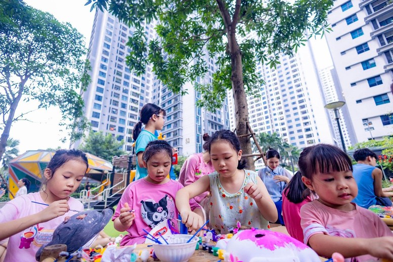 ROX Group: Khẳng định vị thế với chiến lược lấy khách hàng làm trung tâm- Ảnh 2.