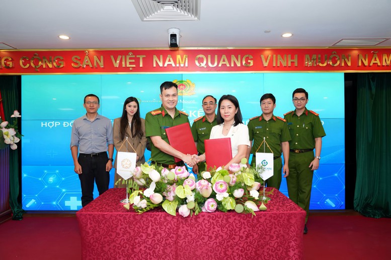 Xác thực điện tử qua VNeID: Nâng cao an toàn, thuận tiện cho người dân khi sử dụng dịch vụ số- Ảnh 1.