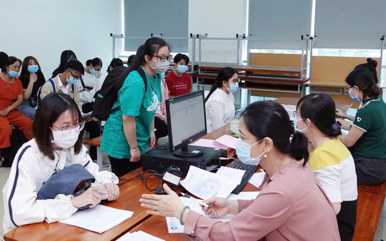 Dự kiến học sinh, sinh viên khó khăn được vay đến 8 triệu đồng/tháng