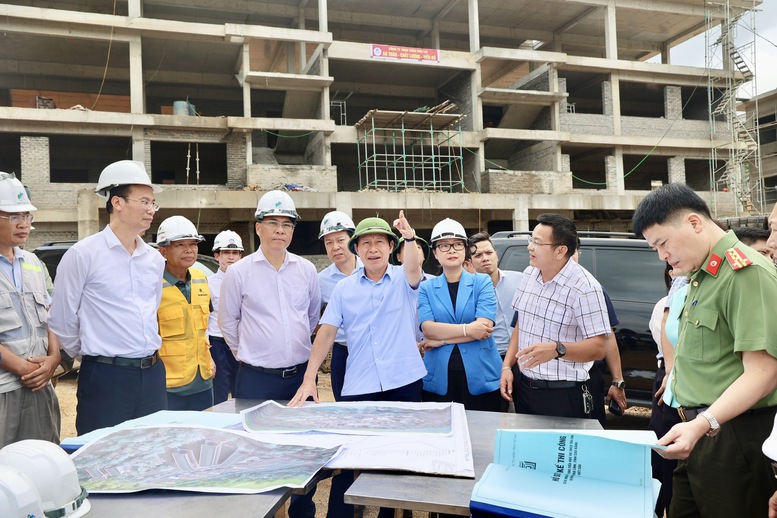 Phó Thủ tướng Lê Tiến Châu: Cao Bằng khó khăn về nguồn lực, nhưng không được 'khó' về quyết tâm và cách làm- Ảnh 3.