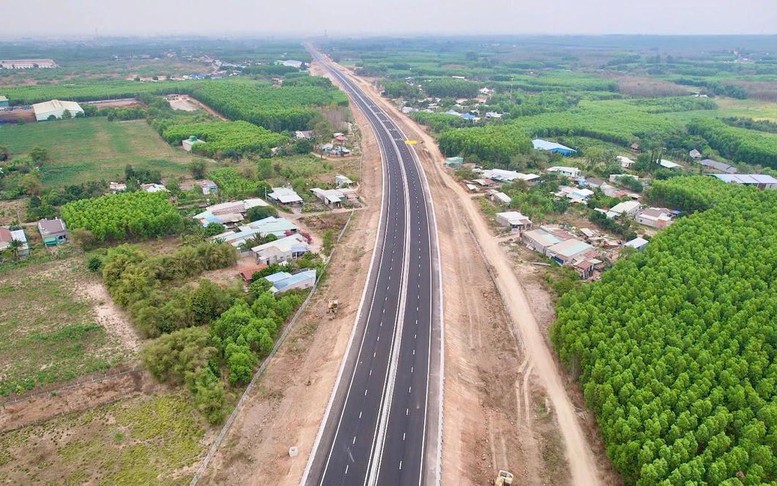 Đề xuất cơ chế đặc thù đầu tư mở rộng cao tốc Bắc - Nam