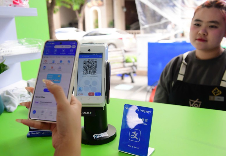 NAPAS thúc đẩy kết nối QR xuyên biên giới tại Ngày Tài chính số- Ảnh 2.