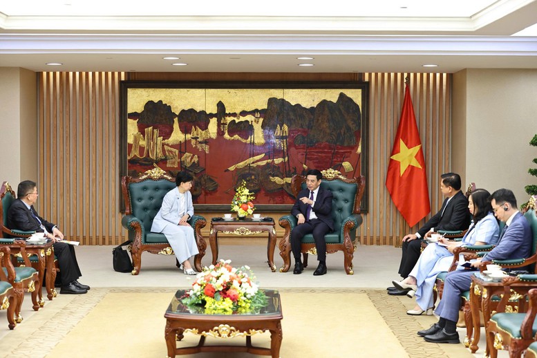 Phó Thủ tướng, Bộ trưởng Bộ Quốc phòng Phan Văn Giang tiếp Phó Tổng Thư ký Liên Hợp Quốc Izumi Nakamitsu- Ảnh 3. Phó Thủ tướng, Bộ trưởng Bộ Quốc phòng Phan Văn Giang tiếp Phó Tổng Thư ký Liên Hợp Quốc Izumi Nakamitsu- Ảnh 3.