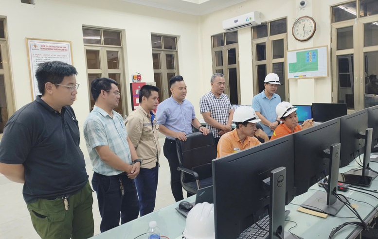 Đóng điện thành công cung đoạn Nho Quan – Phủ Lý- Ảnh 1.