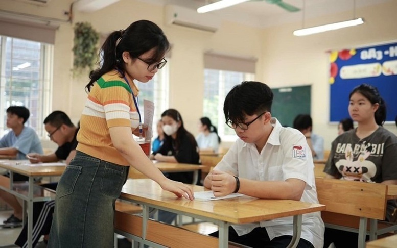 Giáo viên hợp đồng có được phụ cấp ưu đãi nghề?