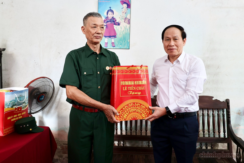 Phó Thủ tướng Lê Tiến Châu làm việc với Ban Thường vụ Tỉnh ủy Thanh Hóa- Ảnh 14.