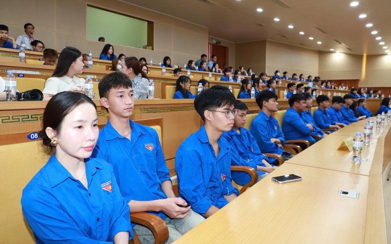 Việt Nam hiện có gần 70 triệu người trong độ tuổi lao động
