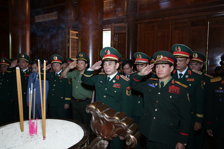 Giao lưu hữu nghị quốc phòng biên giới Việt Nam-Lào: Thắt chặt tình đoàn kết đặc biệt từ vùng biên- Ảnh 7.