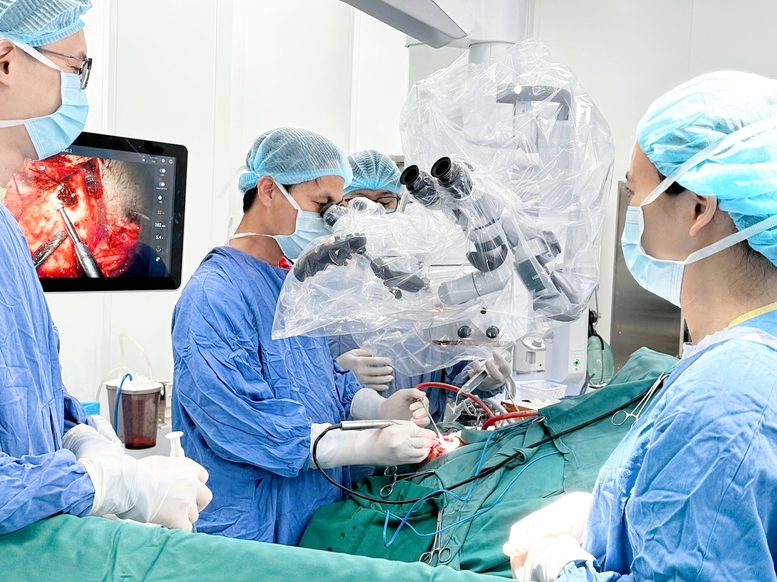 Y tế chuyên sâu đến gần người dân: Niềm hy vọng mới từ Bệnh viện Bạch Mai, Hữu nghị Việt Đức tại Ninh Bình- Ảnh 3.