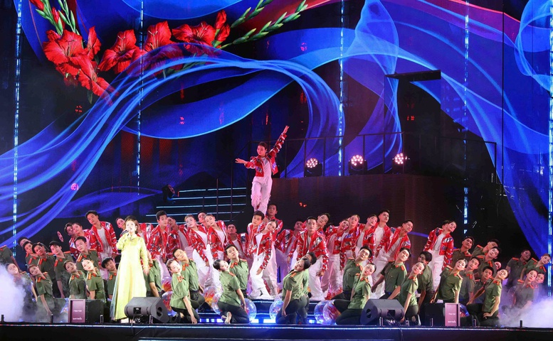 Gala 'Tổ quốc bình yên' - Bản trường ca nghệ thuật về lực lượng Anh ninh nhân dân- Ảnh 5.