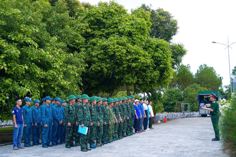 Quảng Trị: Lấy mẫu 1.952 phần mộ liệt sĩ tại Nghĩa trang liệt sĩ Vĩnh Linh- Ảnh 1.