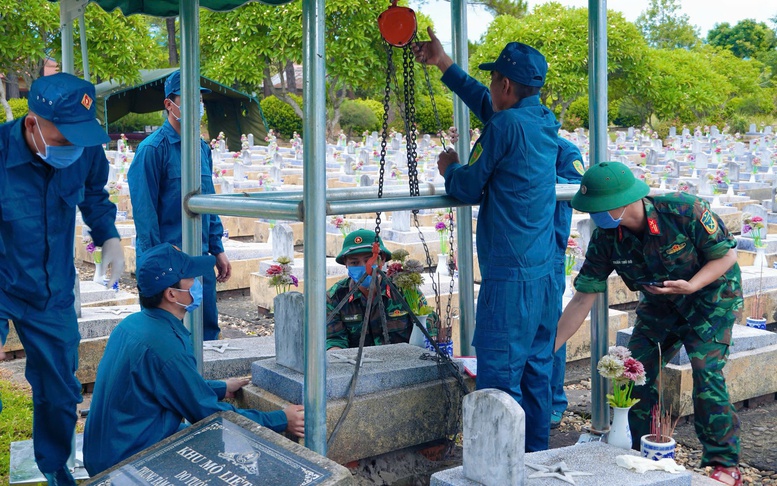 Quảng Trị: Lấy mẫu 1.952 phần mộ liệt sĩ tại Nghĩa trang liệt sĩ Vĩnh Linh