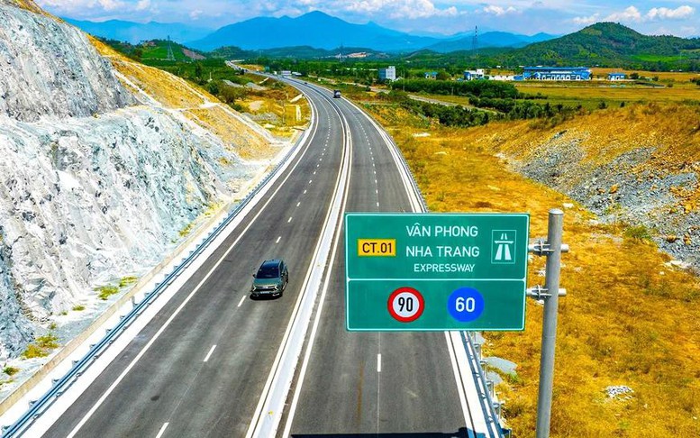 Năm 2050 cả nước sẽ có hơn 10.000km đường cao tốc