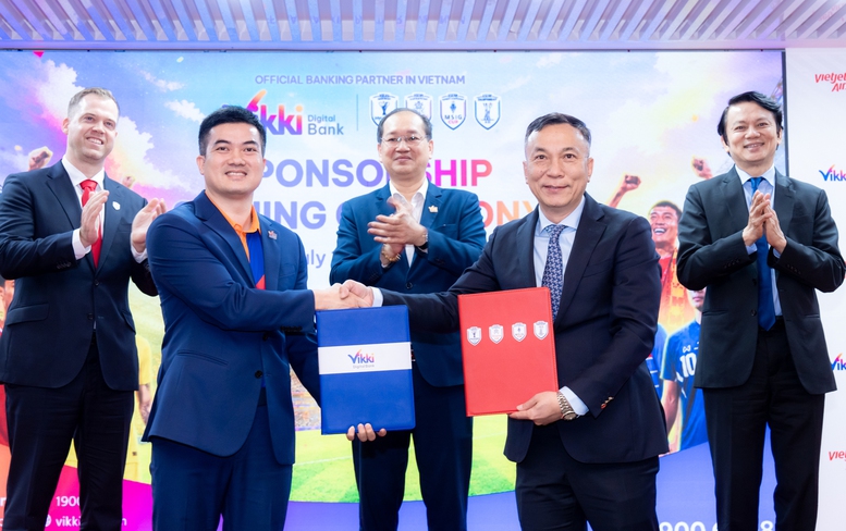 Vietjet và Ngân hàng số Vikki trở thành đơn vị đồng hành cùng ASEAN United FC - Ảnh 2.