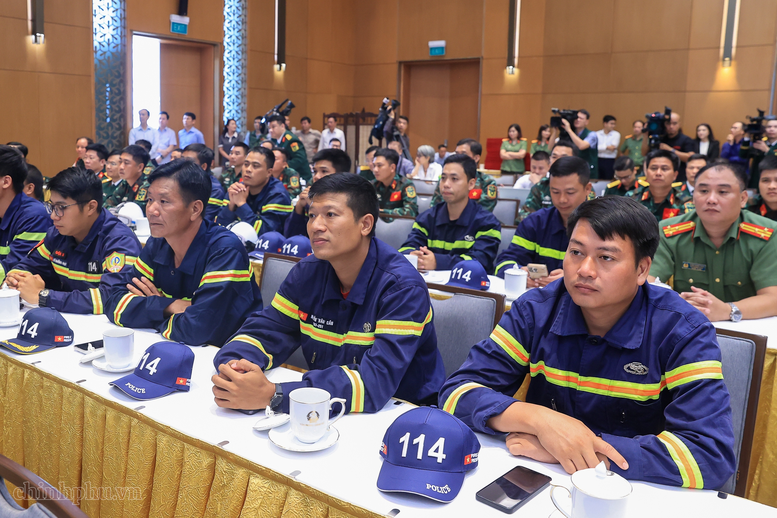 Thủ tướng Lê Minh Hưng: Xây dựng một Việt Nam tự cường nhưng nhân ái, bản lĩnh nhưng hòa hiếu, phát triển nhưng có trách nhiệm- Ảnh 11.