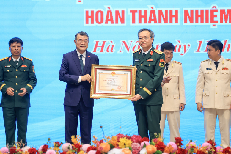 Thủ tướng Lê Minh Hưng: Xây dựng một Việt Nam tự cường nhưng nhân ái, bản lĩnh nhưng hòa hiếu, phát triển nhưng có trách nhiệm- Ảnh 15.