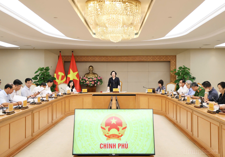 Phó Thủ tướng Phạm Thị Thanh Trà yêu cầu siết chặt an toàn thực phẩm tại trường học, xử lý vi phạm không có vùng cấm- Ảnh 2.