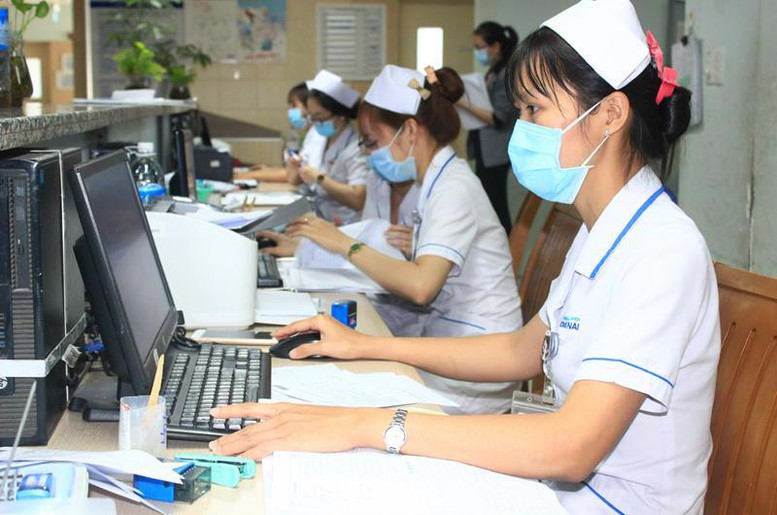 Dự kiến phân cấp thẩm quyền tuyển dụng, quản lý công chức, viên chức của Bộ Y tế- Ảnh 1.
