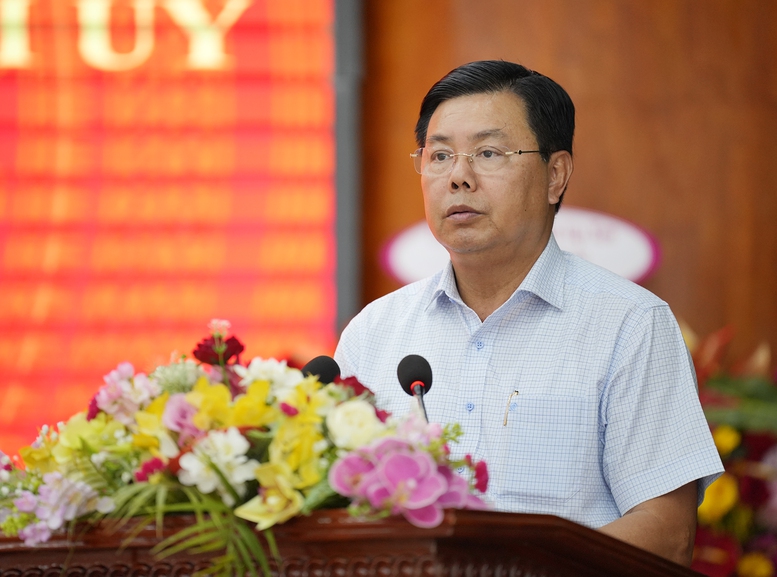 Công bố Quyết định Bí thư đặc khu Phú Quốc đối với Trung tướng Đinh Văn Nơi- Ảnh 1.