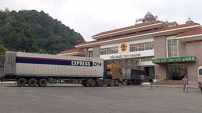Xuất khẩu nông sản được ưu tiên, hải quan thông quan cả ngoài giờ- Ảnh 1.