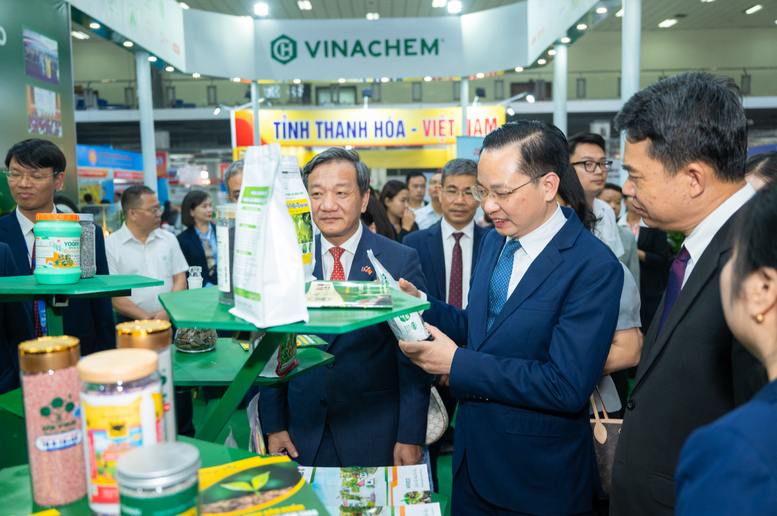 VIETLAO EXPO 2026: Vinachem kết nối thương mại, mở rộng hợp tác- Ảnh 2.