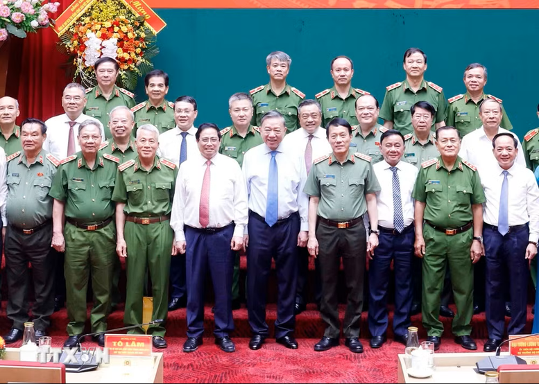 Tổng Bí thư, Chủ tịch nước Tô Lâm: Xây dựng lực lượng Cảnh sát nhân dân đáp ứng yêu cầu trong tình hình mới- Ảnh 7.