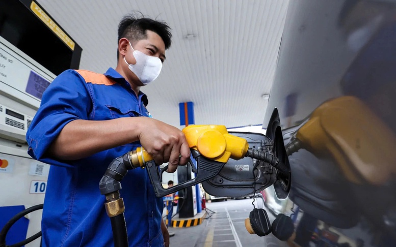Giá xăng dầu đồng loạt giảm