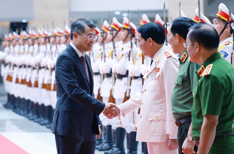 Thủ tướng: Kiến tạo môi trường an ninh, an toàn cho phát triển để đất nước bứt phá đi lên- Ảnh 2.