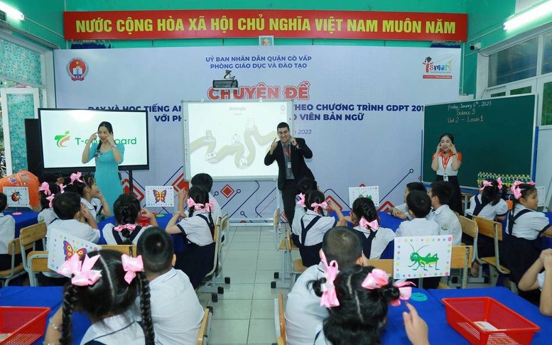 Không sử dụng giáo dục tăng cường, giáo dục theo nhu cầu để dạy trước chương trình
