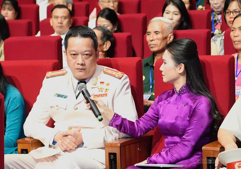Hòa bình hôm nay được gìn giữ bằng sự hy sinh của nhiều thế hệ- Ảnh 4.
