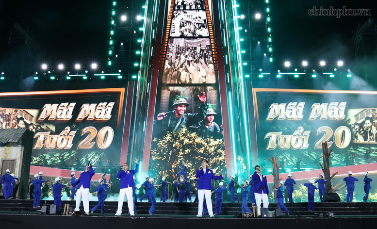 'Mãi mãi tuổi 20' hun đúc ý chí tự cường, khơi dậy khát vọng cống hiến- Ảnh 8.