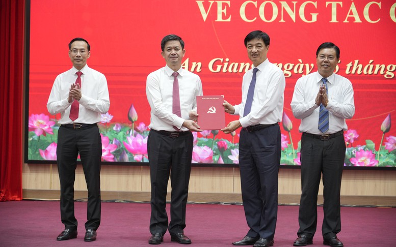 Đồng chí Lê Quang Tùng giữ chức Bí thư Tỉnh ủy An Giang