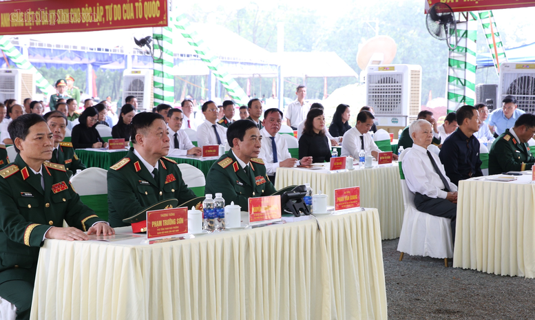 Đại tướng Phan Văn Giang: Quyết tâm hoàn thành Chiến dịch 500 ngày đêm tìm kiếm, quy tập hài cốt liệt sĩ- Ảnh 1.