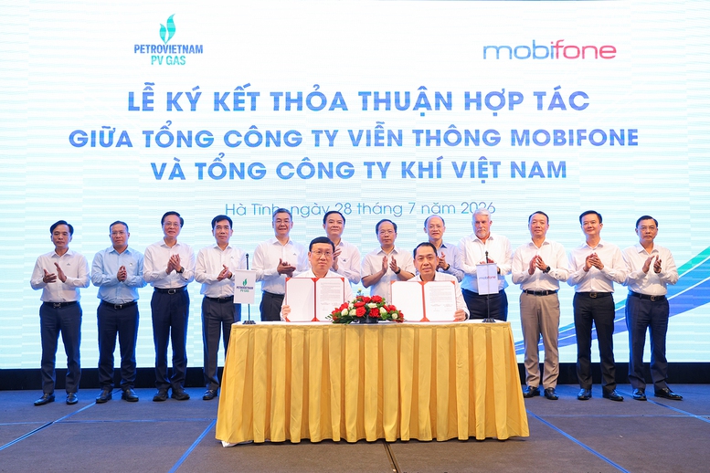 Petrovietnam - Hà Tĩnh: Cộng hưởng nguồn lực, kiến tạo cực tăng trưởng mới- Ảnh 3.