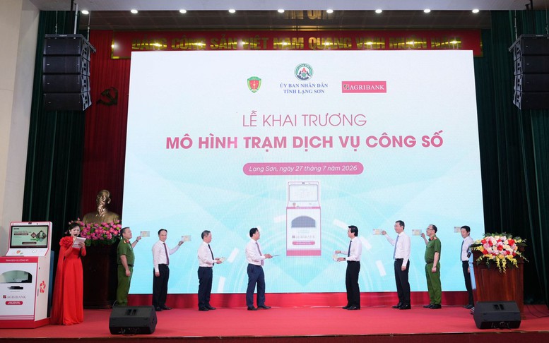 Agribank khai trương Trạm dịch vụ công số đầu tiên tại Lạng Sơn