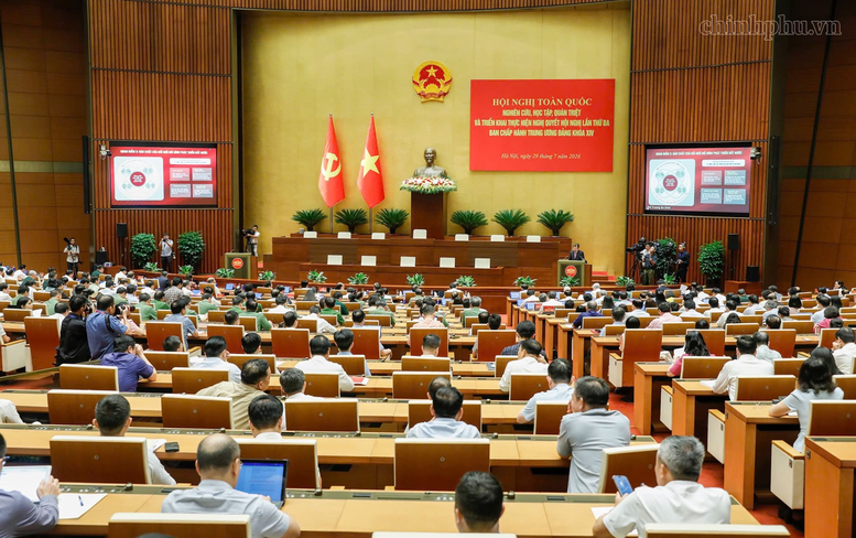 Đổi mới mô hình phát triển là nhiệm vụ chiến lược, có ý nghĩa lịch sử- Ảnh 2.