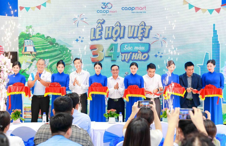 Saigon Co.op mở "Lễ hội Việt - 34 sắc màu tự hào"- Ảnh 1.