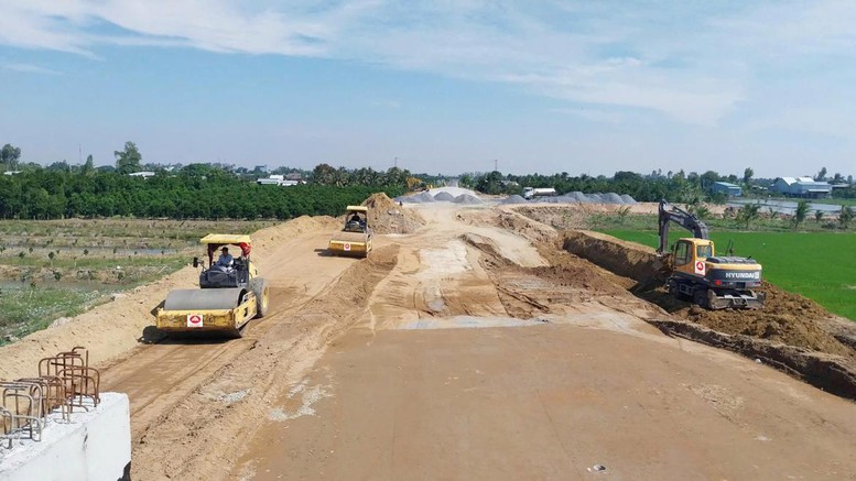 Cát sông dần cạn kiệt, Bộ Xây dựng đề xuất loạt giải pháp thay thế- Ảnh 1.