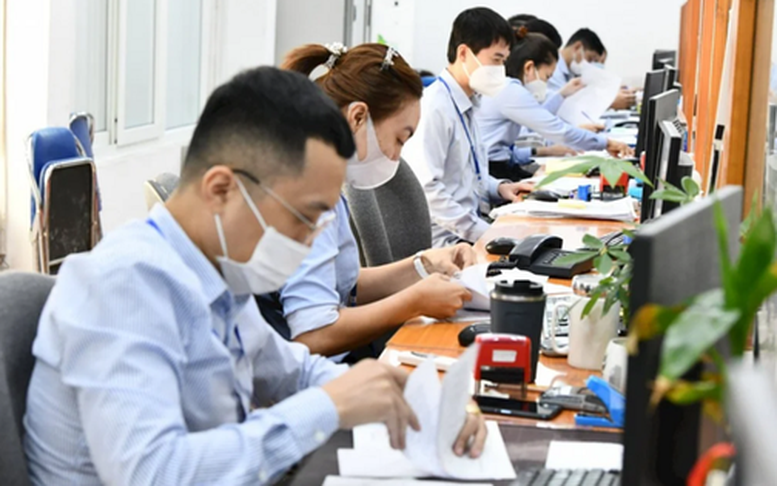Cách tính tỷ lệ 50% công chức ngạch chuyên viên chính
