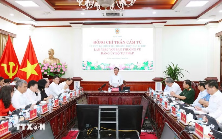 Thường trực Ban Bí thư Trần Cẩm Tú: Sớm hình thành nền tư pháp số hiện đại, đồng bộ- Ảnh 2.