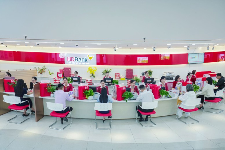 HDBank vào nhóm ngân hàng triệu tỷ, lãi vượt 13.200 tỷ đồng- Ảnh 1.