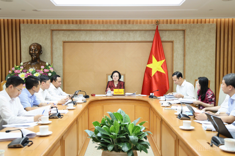 Phó Thủ tướng Phạm Thị Thanh Trà: Thu hút nhân tài không chỉ là đưa vào cơ quan hành chính- Ảnh 4.