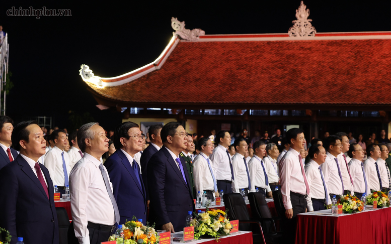 Long trọng kỷ niệm 300 năm Ngày sinh Danh nhân văn hóa Lê Quý Đôn- Ảnh 2.