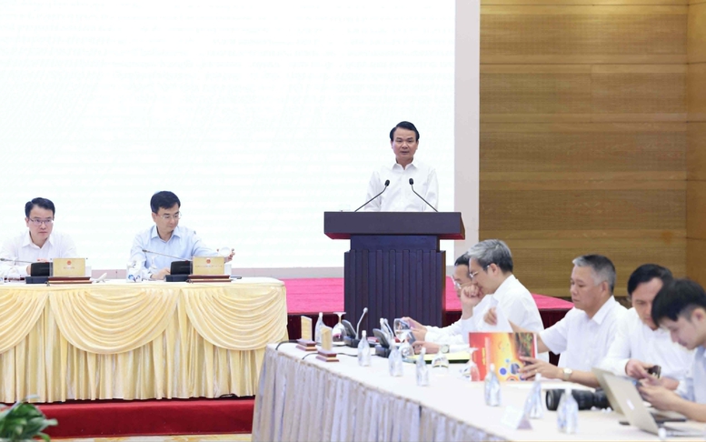 Họp báo Chính phủ thường kỳ tháng 6: Tìm kiếm hài cốt liệt sĩ, đấu tranh chống lừa đảo 'hợp đồng kỳ nghỉ' được quan tâm