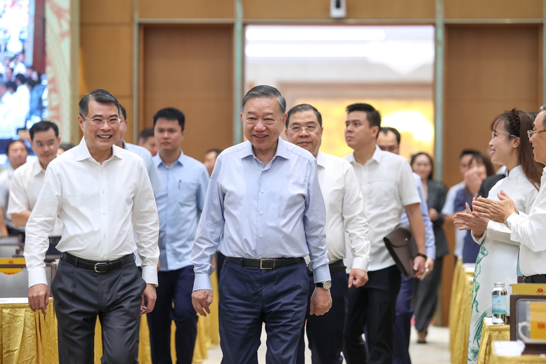 Tổng Bí thư, Chủ tịch nước Tô Lâm dự phiên họp Chính phủ thường kỳ tháng 6/2026 và Hội nghị trực tuyến Chính phủ với các địa phương- Ảnh 1.