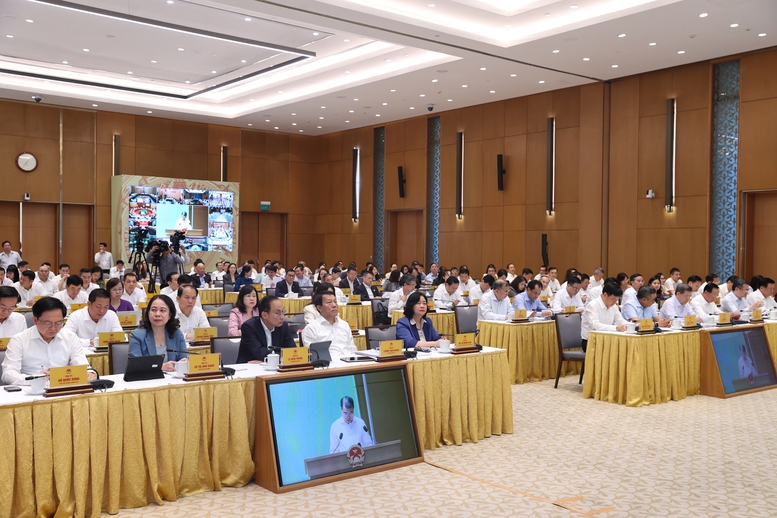 Tháo gỡ điểm nghẽn, đẩy nhanh giải ngân, tạo động lực tăng trưởng 6 tháng cuối năm- Ảnh 2.