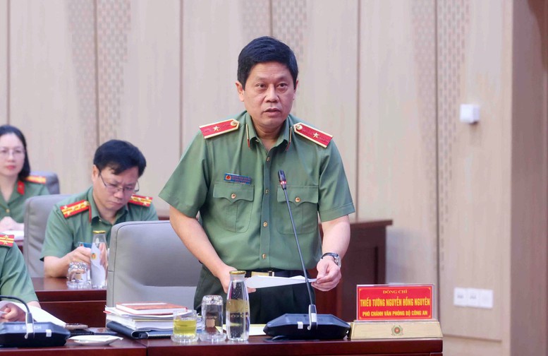 Bộ Công an triển khai đồng bộ công tác phòng, chống bão lũ, chủ động ứng phó với Bão số 1- Ảnh 2.