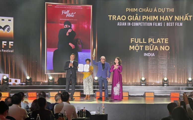 Trao giải DANAFF IV: Phim hay nhất gọi tên 'Full Plate' và 'Tử chiến trên không'
