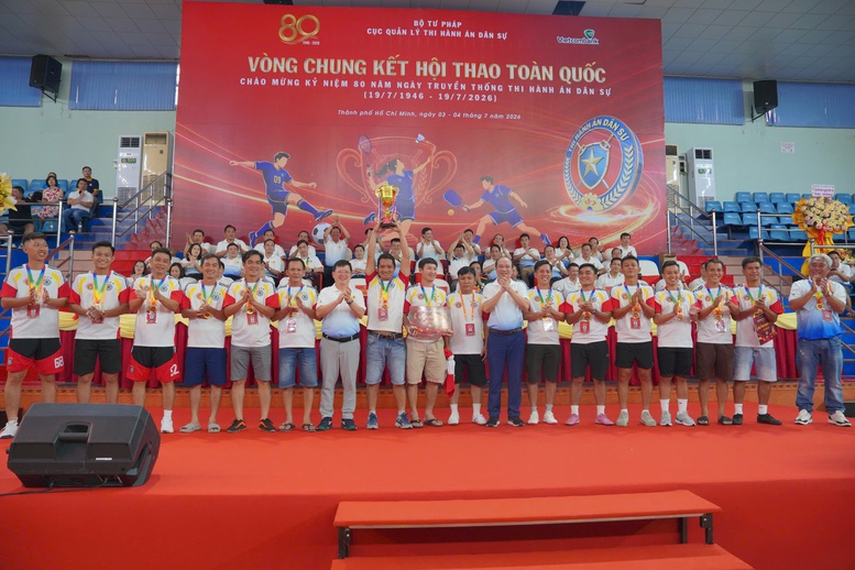 Bế mạc Vòng chung kết Hội thao kỷ niệm 80 năm Ngày truyền thống Thi hành án dân sự- Ảnh 1.